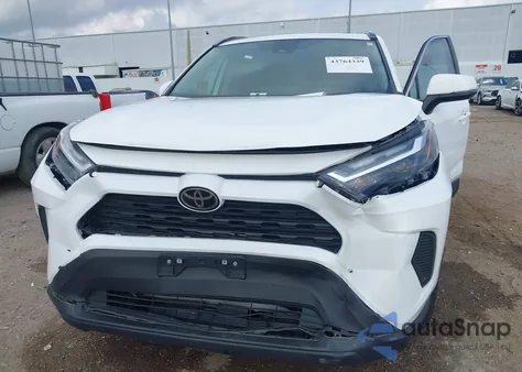 2023 Toyota Rav4 Xle from USA, damaged, VIN 2T3W1RFV5PC243423